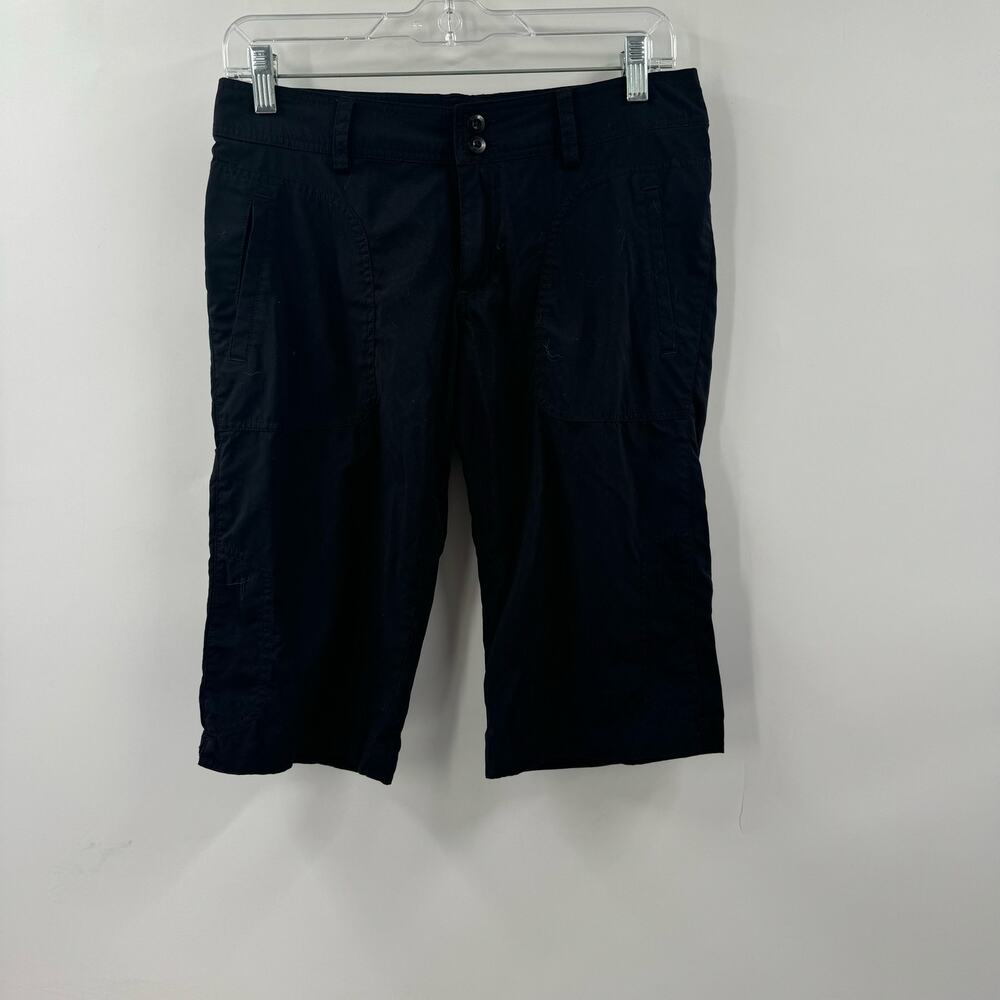 Patagonia Black capri shorts
